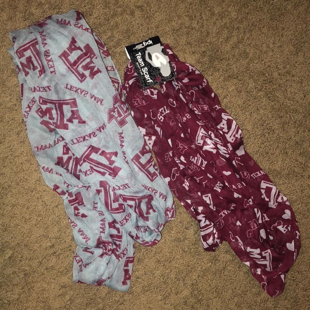 Two Team Scarf Texas A&M infinity scarves NWT